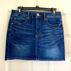 American Eagle AE Size 8 Hi Rise Mini Skirt Jean Denim Next Level Stretch